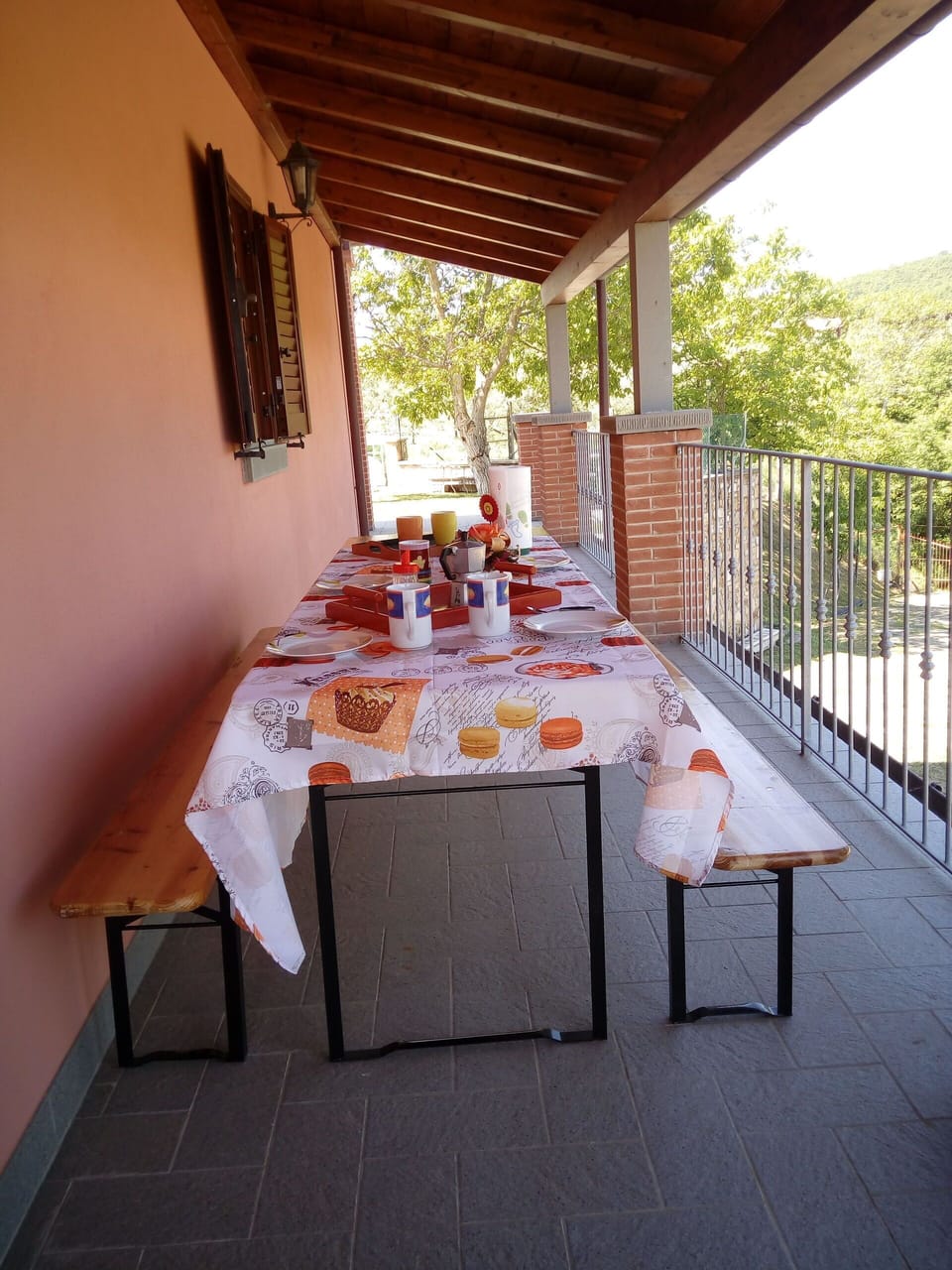 Balcony / Terrace / Patio