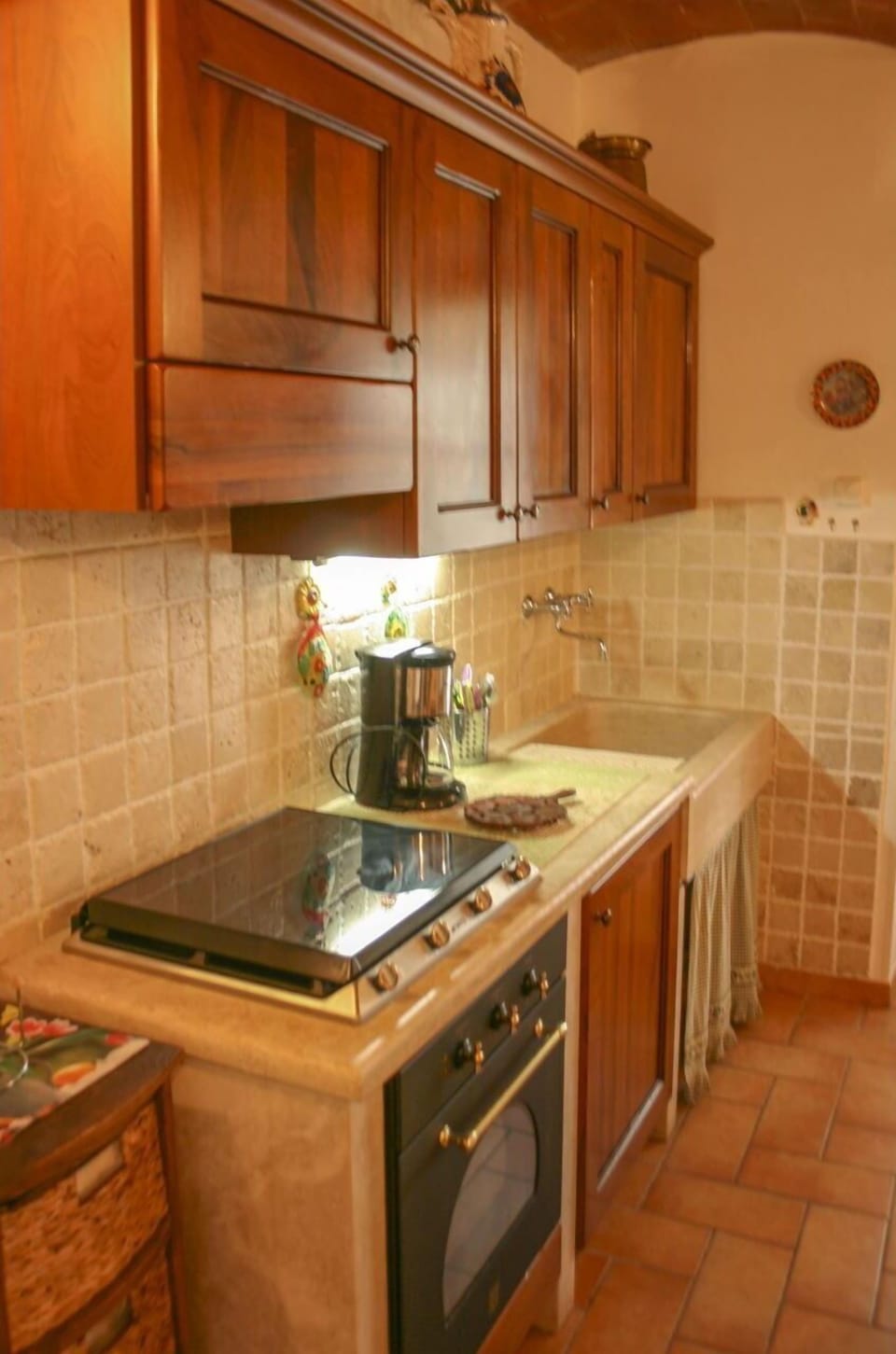 Kitchen, Countertop, Kitchen Appliance, Major Appliance, Flooring, Cabinetry, Wood, Interior Design, Kitchen Stove, Stove
