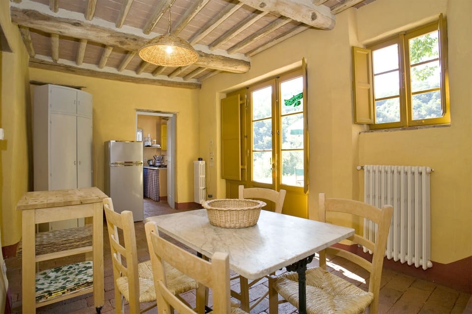 Common Room, Kitchen