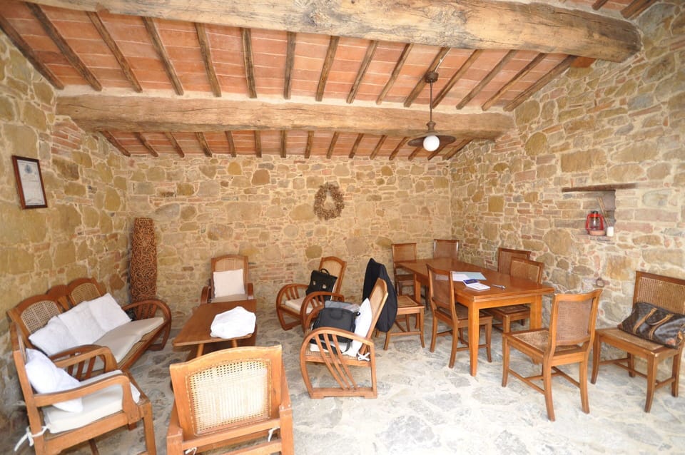 Balcony / Terrace / Patio