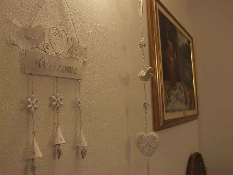 Room Detail