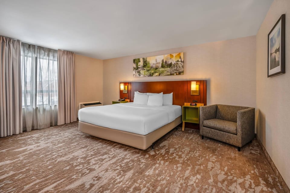 Premium bedding, pillowtop beds, individually furnished, desk