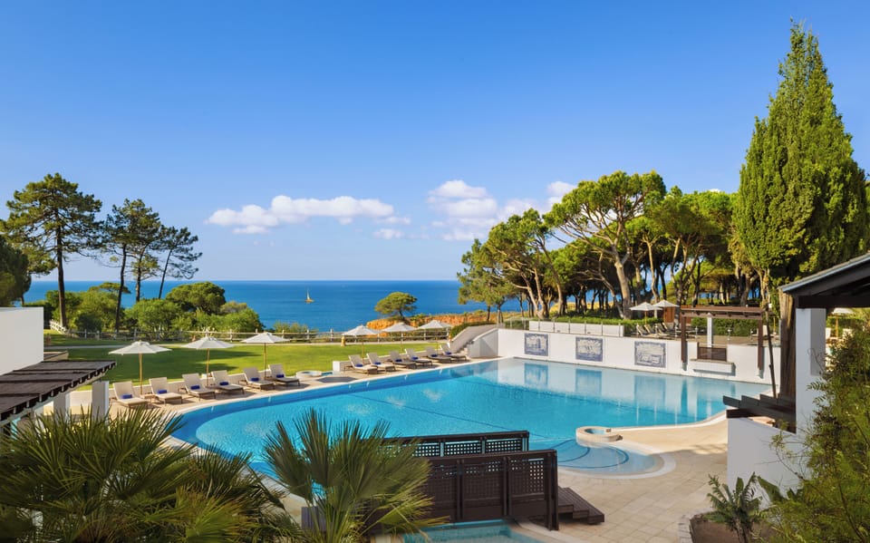 Indoor pool, 7 outdoor pools, sun loungers