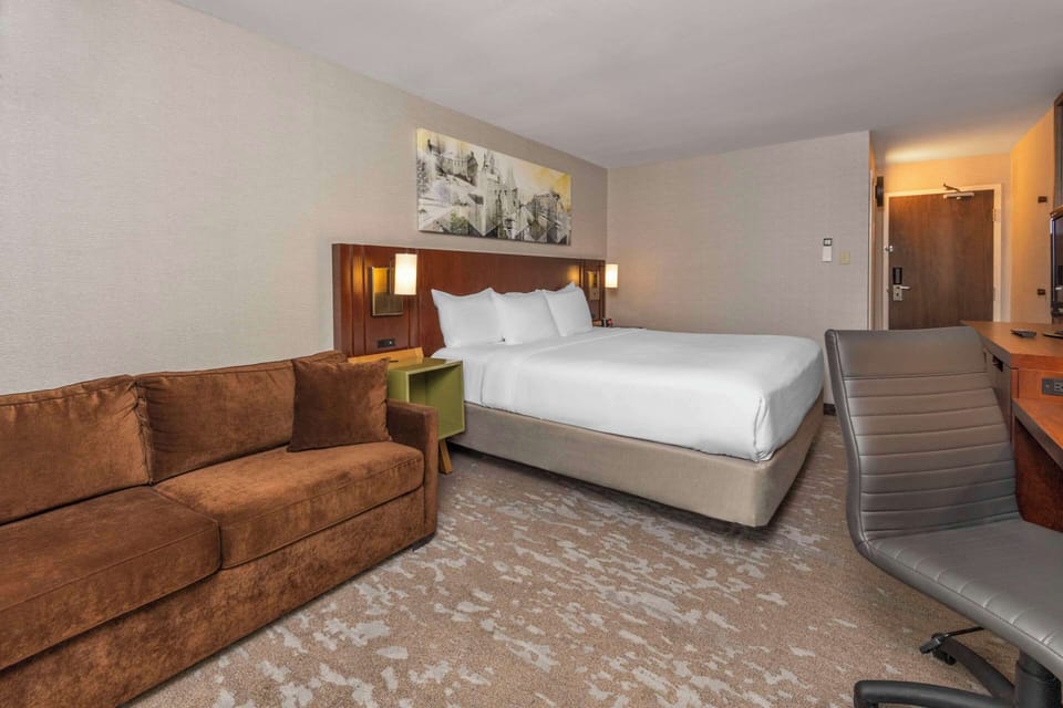 Premium bedding, pillowtop beds, desk, blackout drapes