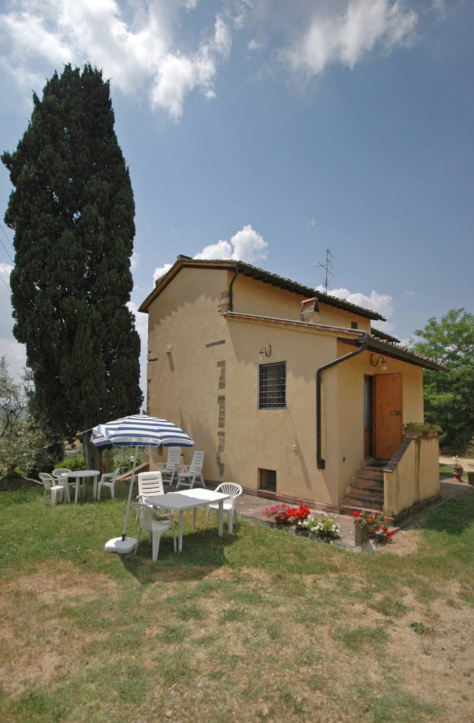 Building Exterior, Garden