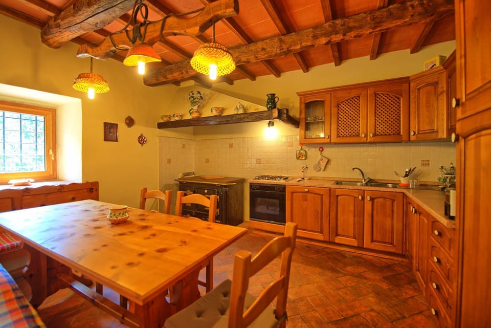 Dining Room, Kitchen