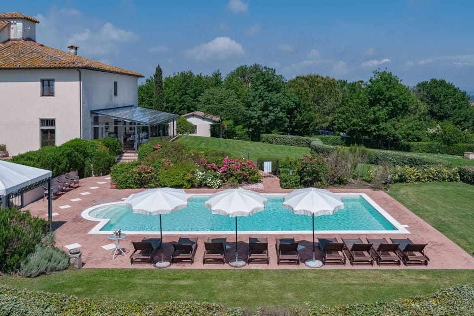 Property, House, Real Estate, Building, Estate, Home, Swimming Pool, Villa, Architecture, Roof