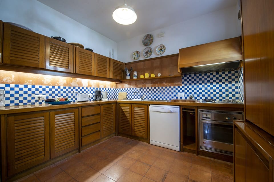 villa-deli-positano-villa-kitchen