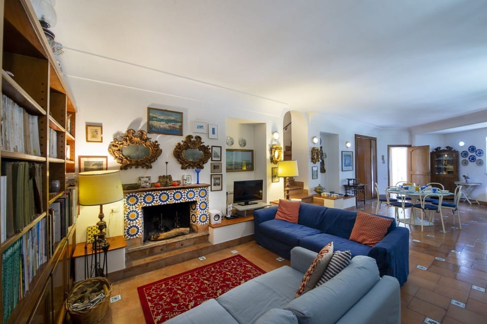 villa-deli-positano-villa-living-room