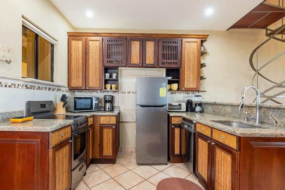 Fully stocked kitchen