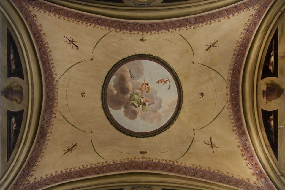 Double bedroom detail