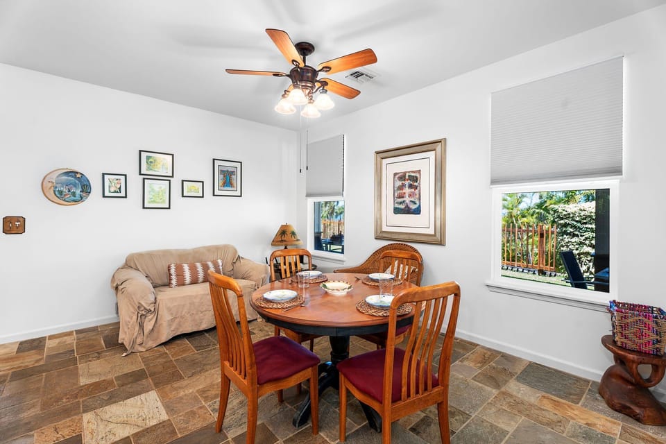Breakfast Nook