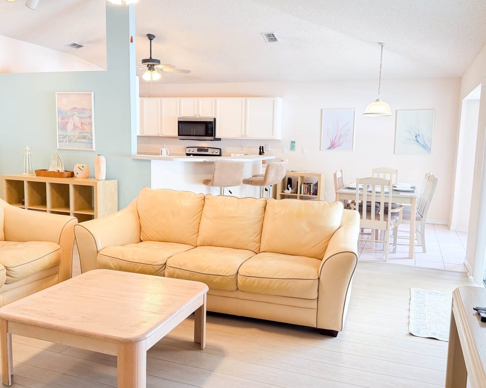 326_Pinewood_Dr-22