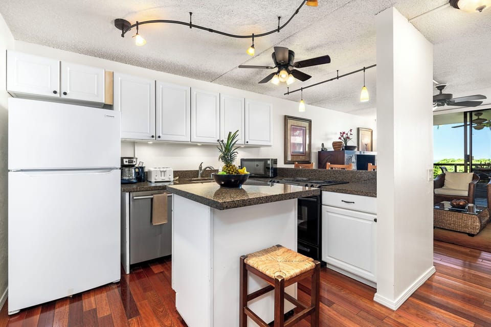 Well equipped kitchen