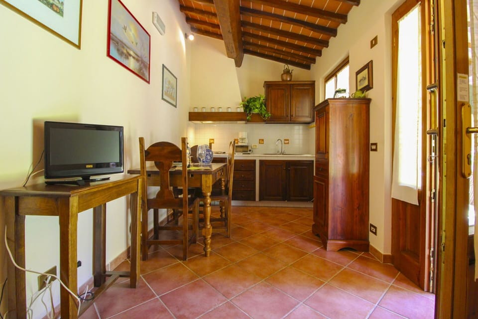 Furniture, Interior Design, Wood, Flooring, Ceiling, Floor, Room, Kitchen & Dining Room Table, Door, Chair
