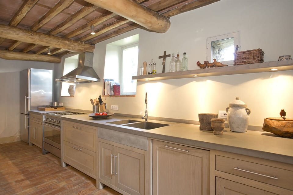 Common Room, Kitchen