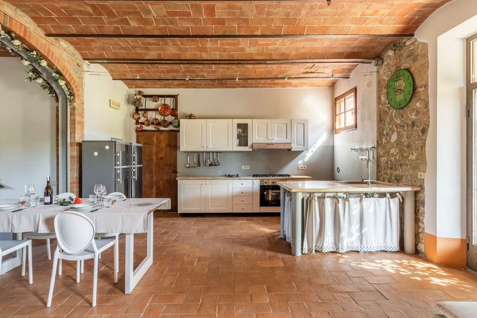 Dining Room, Kitchen