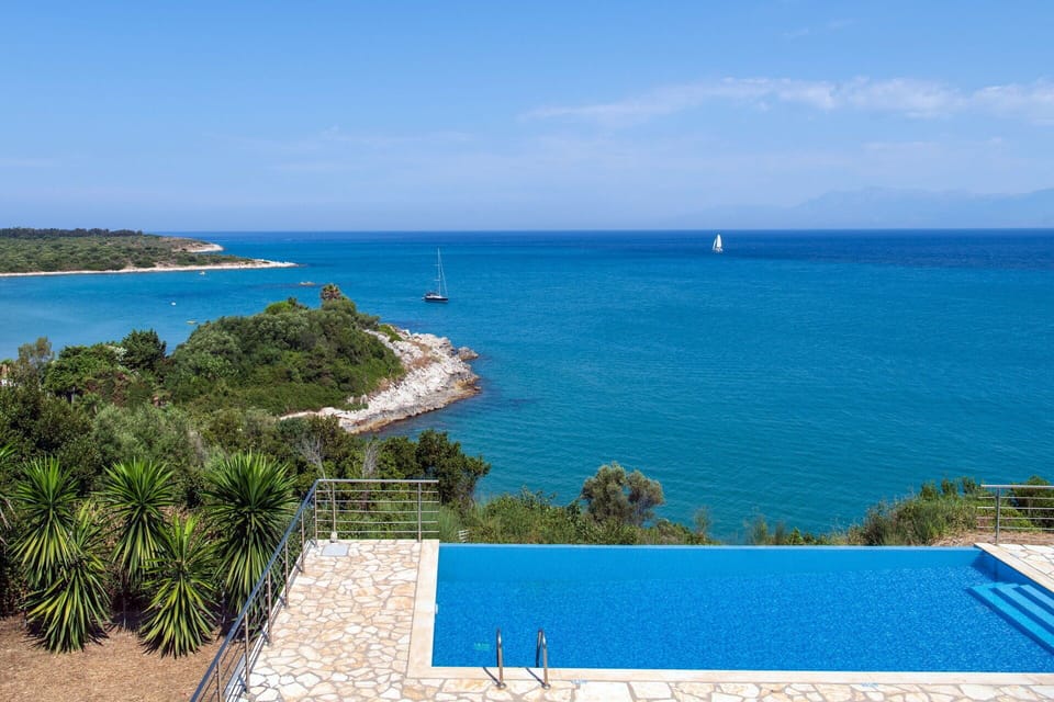 Building Exterior, Outdoor, Pool, Scenic View