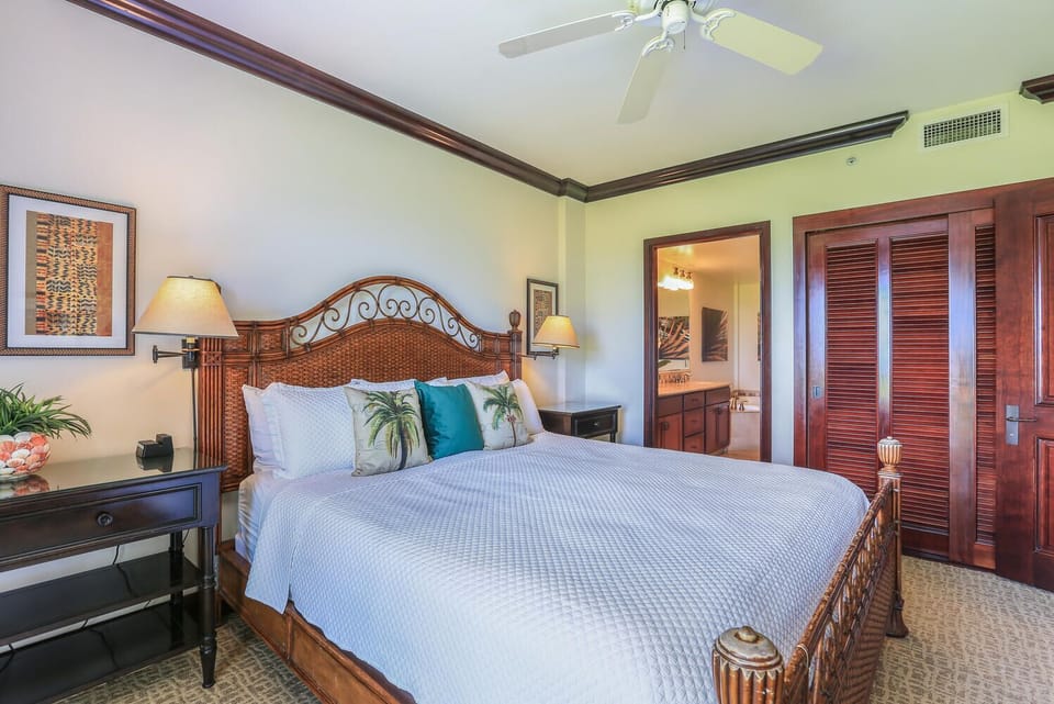 Waipouli Beach Resort A104 2nd Master Bedroom