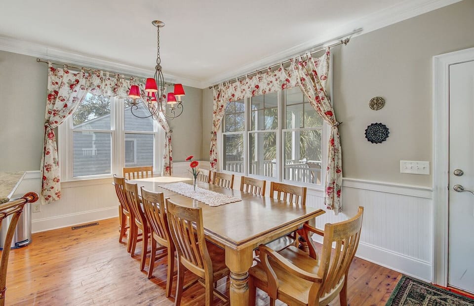 Dining Room Table with Seating for Ten