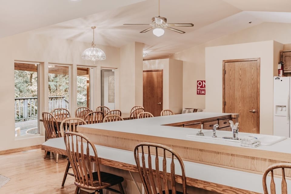 Indoors, Dining Room, Dining Table, Furniture, Table