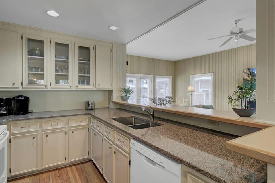 Kitchen area.