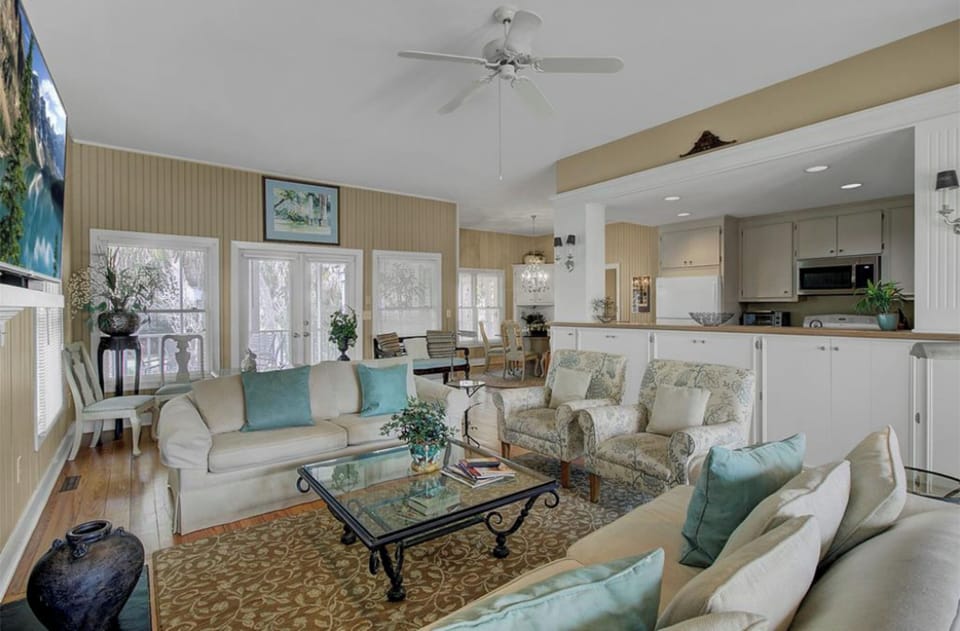 Living Area.