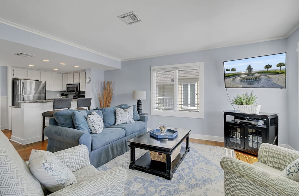 Open concept floor plan.