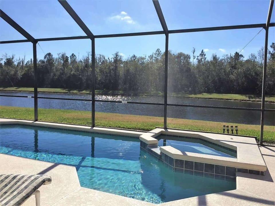 5-Bedroom-Orlando-Vacation-Home-Cumbrian-Lakes-Kissimmee-Florida-near-Disney