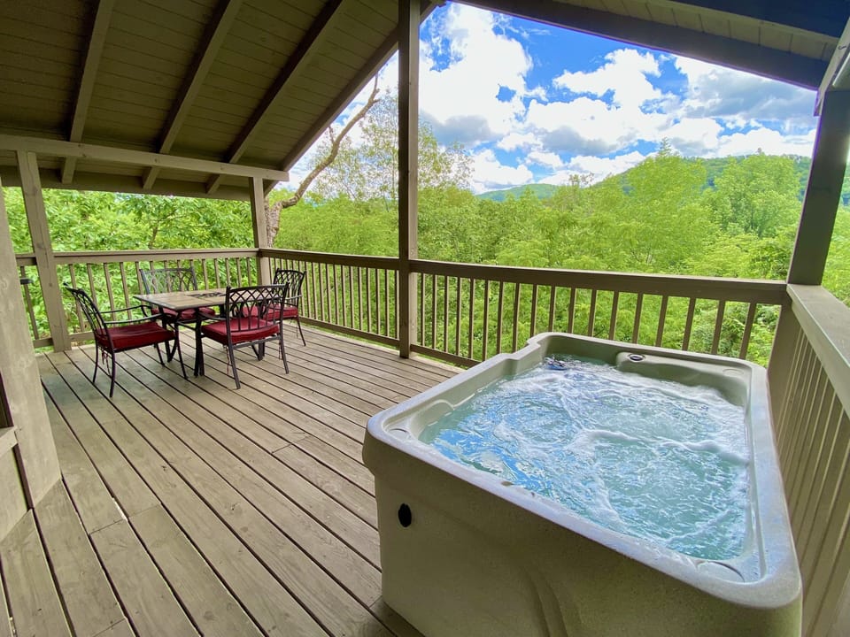 Jacuzzi, Hot Tub, Tub, Porch, Chair