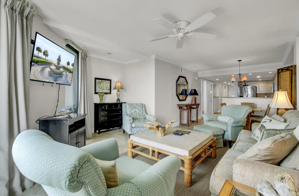 Beachy ambiance.