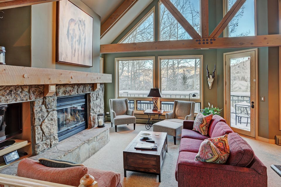 Indoors, Living Room, Room, Furniture, Couch