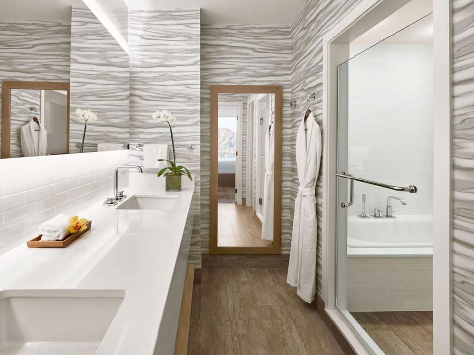 Suite, 1 King Bed with Sofa bed, Ocean View, Oceanfront | Bathroom | Free toiletries, hair dryer, towels, soap