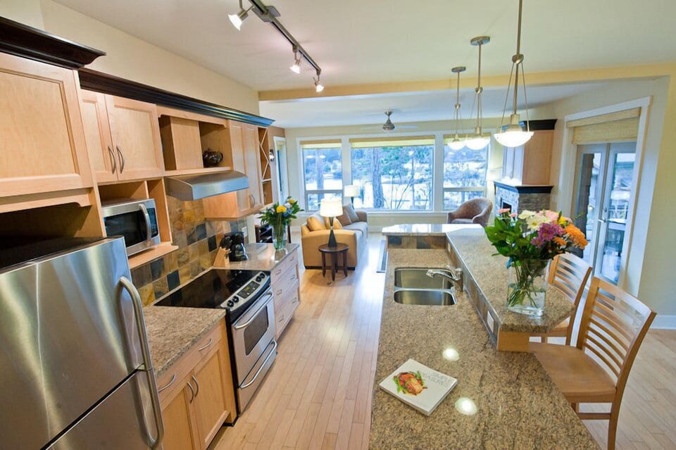 Deluxe Villa, 1 Bedroom | Private kitchen | Full-size fridge, microwave, oven, stovetop