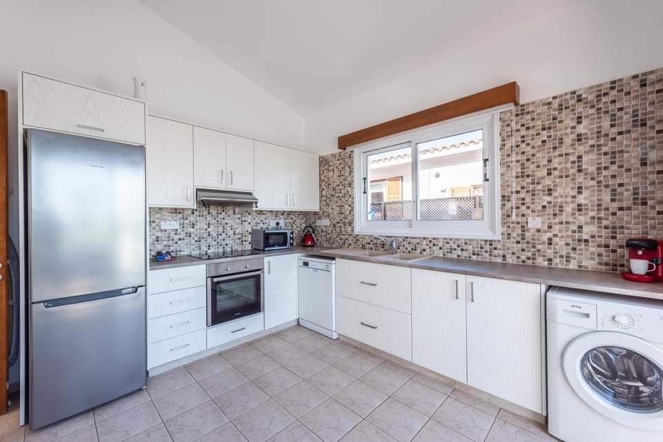 Villa Marina Sunrise by Ezoria Villas (4821)