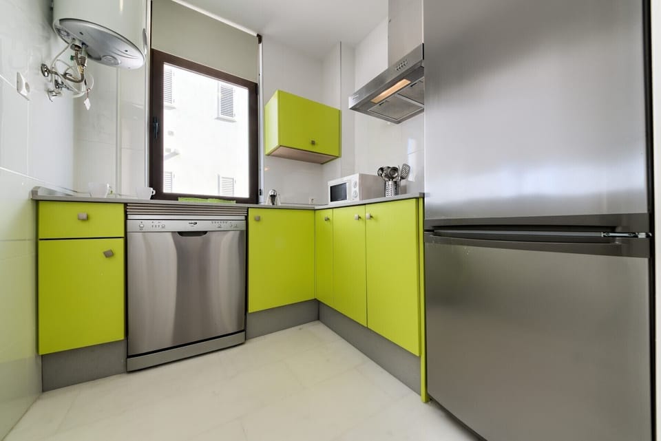 Countertop of Mercurio Apartment 1 kitchen in Villas Flamenco Rentals in Conil