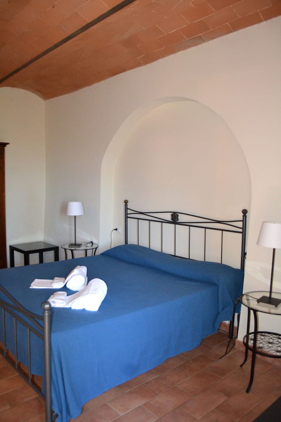 Bedroom, Room, Bed, Furniture, Bed Sheet, Property, Building, Wall, Interior Design, Floor
