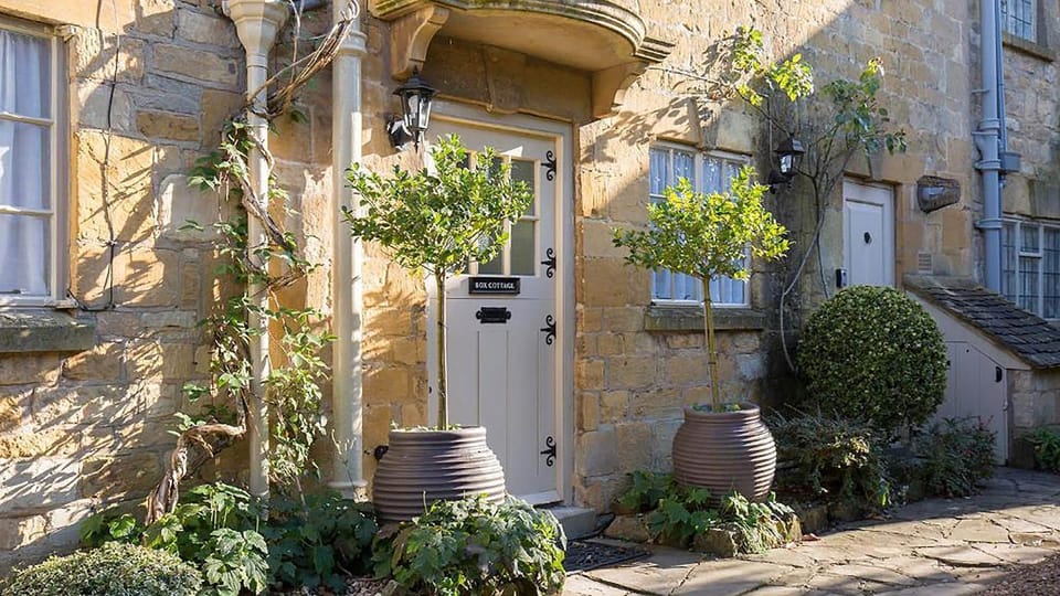 Exterior, Box Cottage, Bolthole Retreats