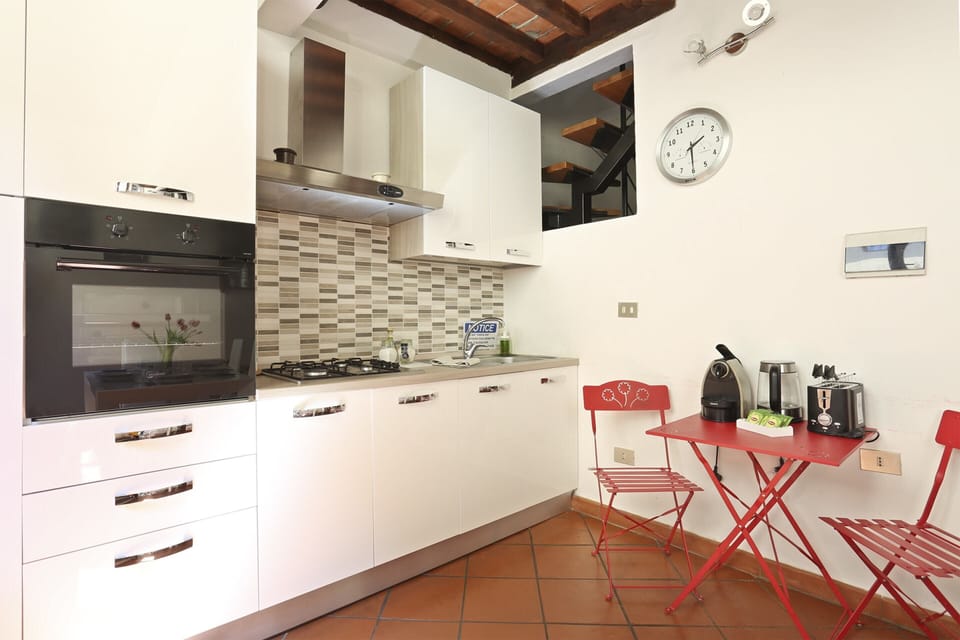 Apartment, 3 Bedrooms | Private kitchen | Full-size fridge, oven, stovetop, dishwasher