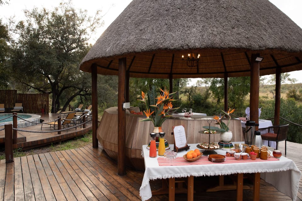 Hoyo Hoyo Safari Lodge Lodge in South Africa