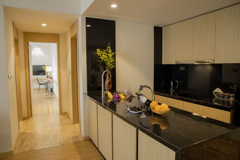 Superior Two-bedroom Apartment | Private kitchen | Fridge, electric kettle, paper towels