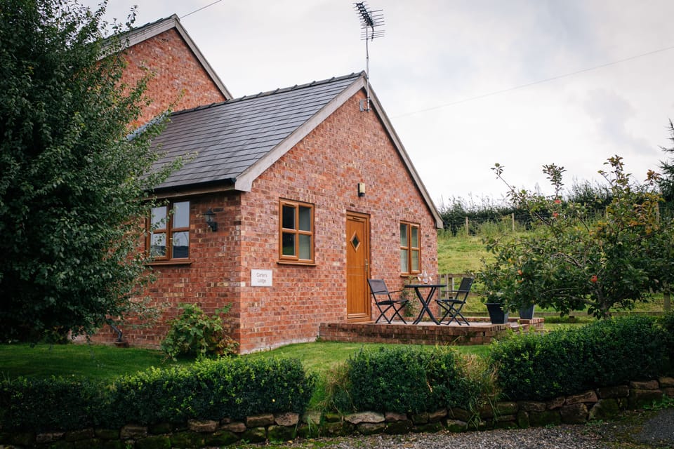 Outside of Carters Lodge