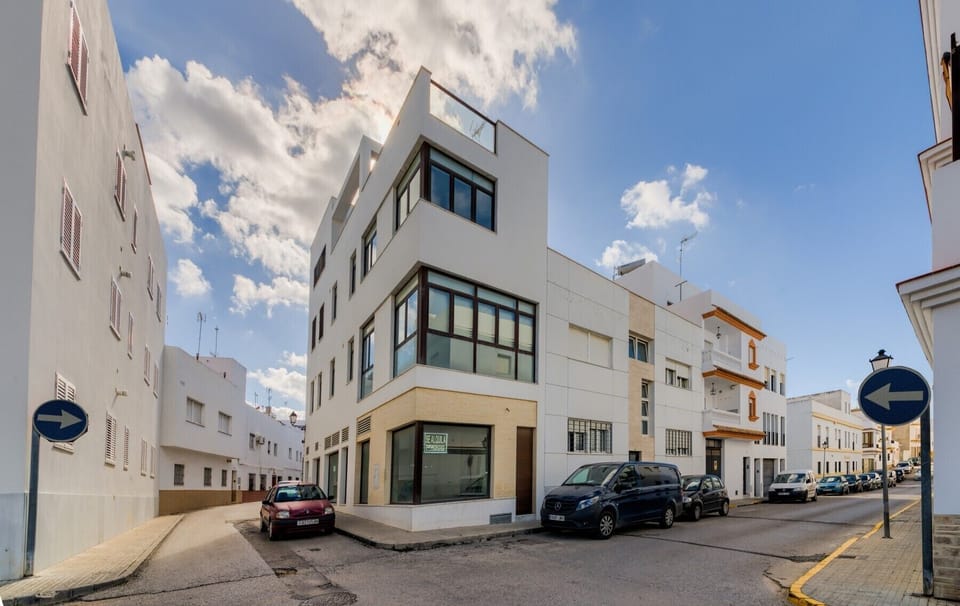 Front of Mercurio Apartment 2  in Villas Flamenco Rentals in Conil