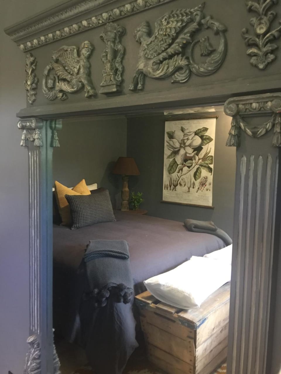 Premium bedding, minibar, desk, soundproofing