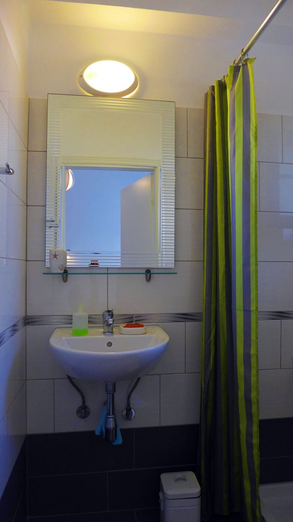 Studio | Bathroom sink