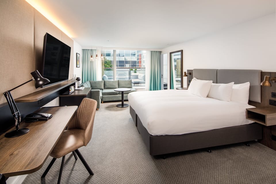 Premium Room, 1 King Bed, Balcony (Super King) | Desk, iron/ironing board, free cribs/infant beds, free WiFi
