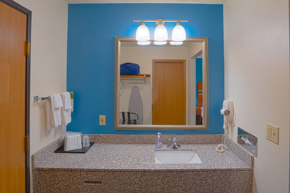 Free toiletries, hair dryer, towels
