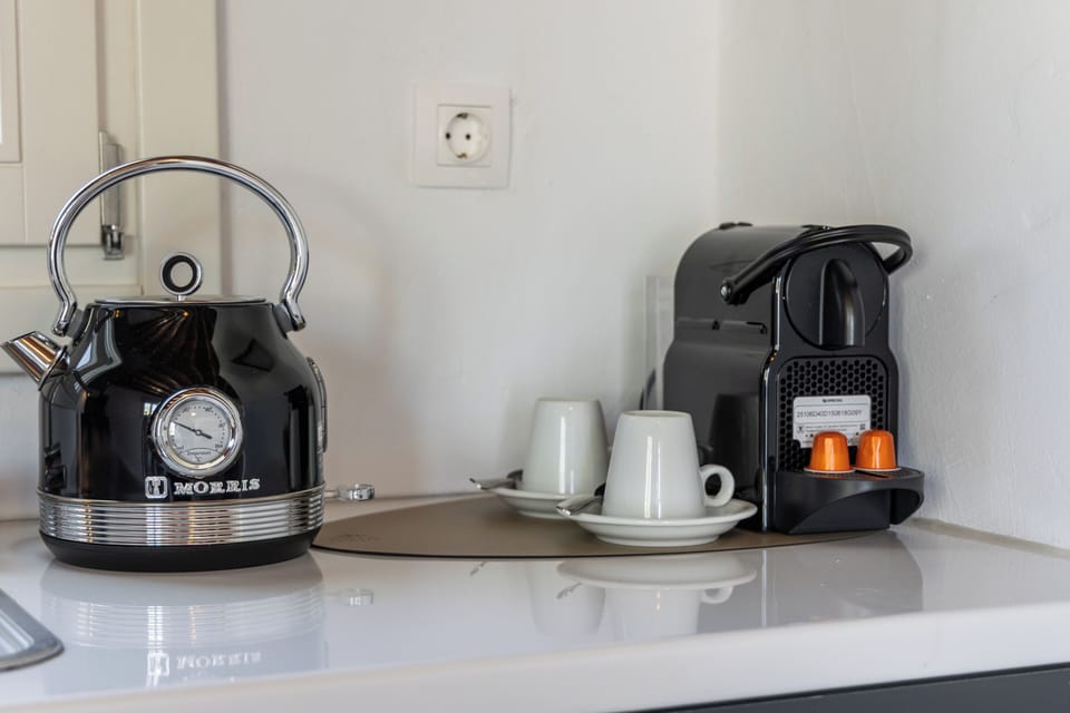 Standard Double Room | Private kitchen | Espresso maker, coffee/tea maker, electric kettle