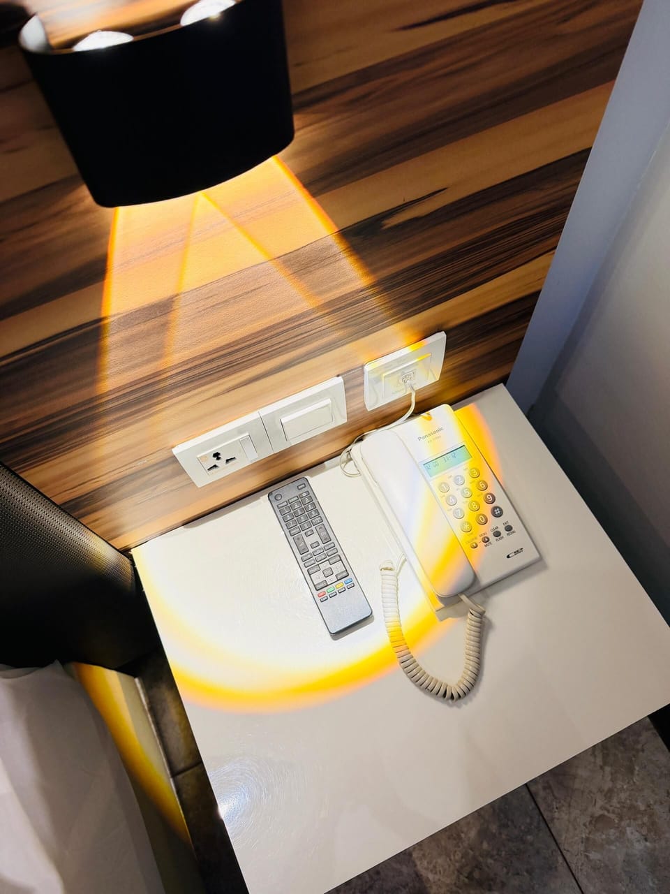 Deluxe Double Room | Desk, iron/ironing board, WiFi (free)