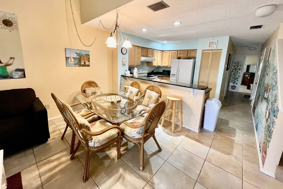 Living / Dining area
